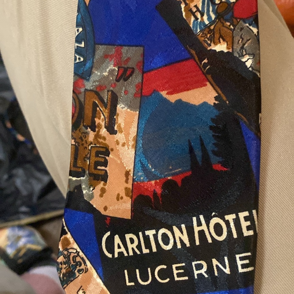 Glenoro French Hotels Mens 100% Silk Brocade Tie Black Red Blue White EUC